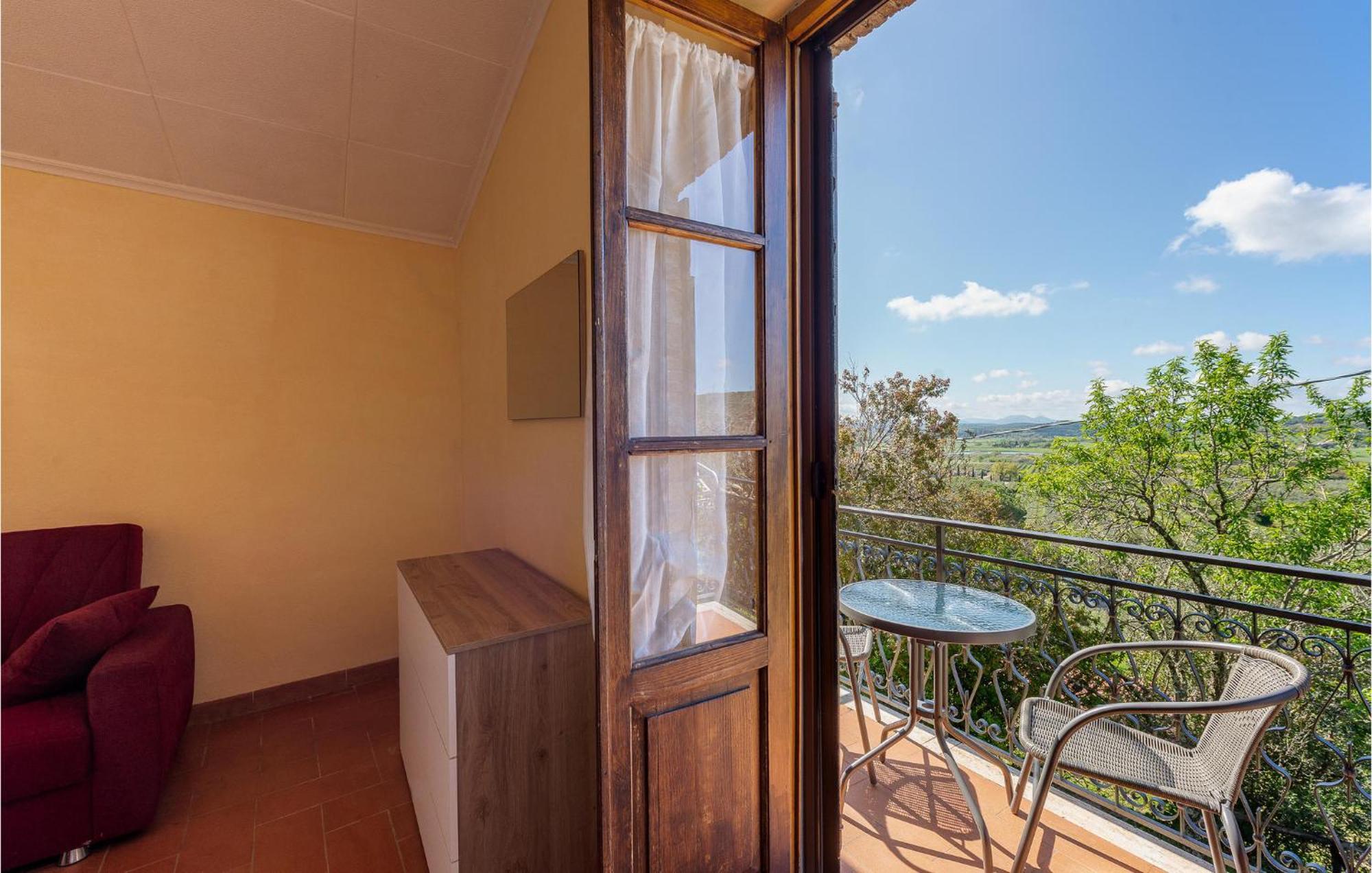 Cozy Home In Massa Marittima Gr With Kitchen Экстерьер фото
