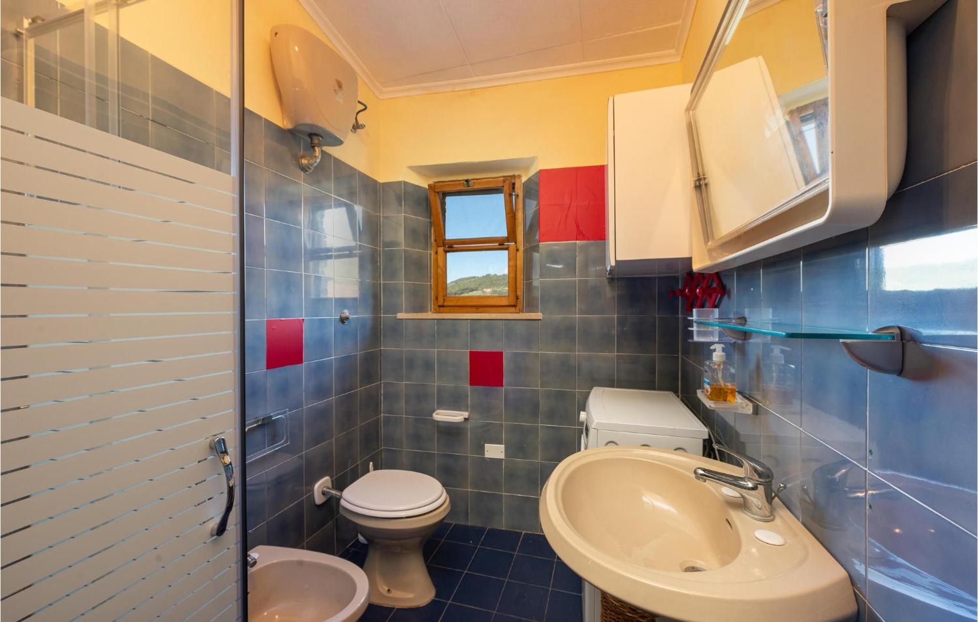 Cozy Home In Massa Marittima Gr With Kitchen Экстерьер фото