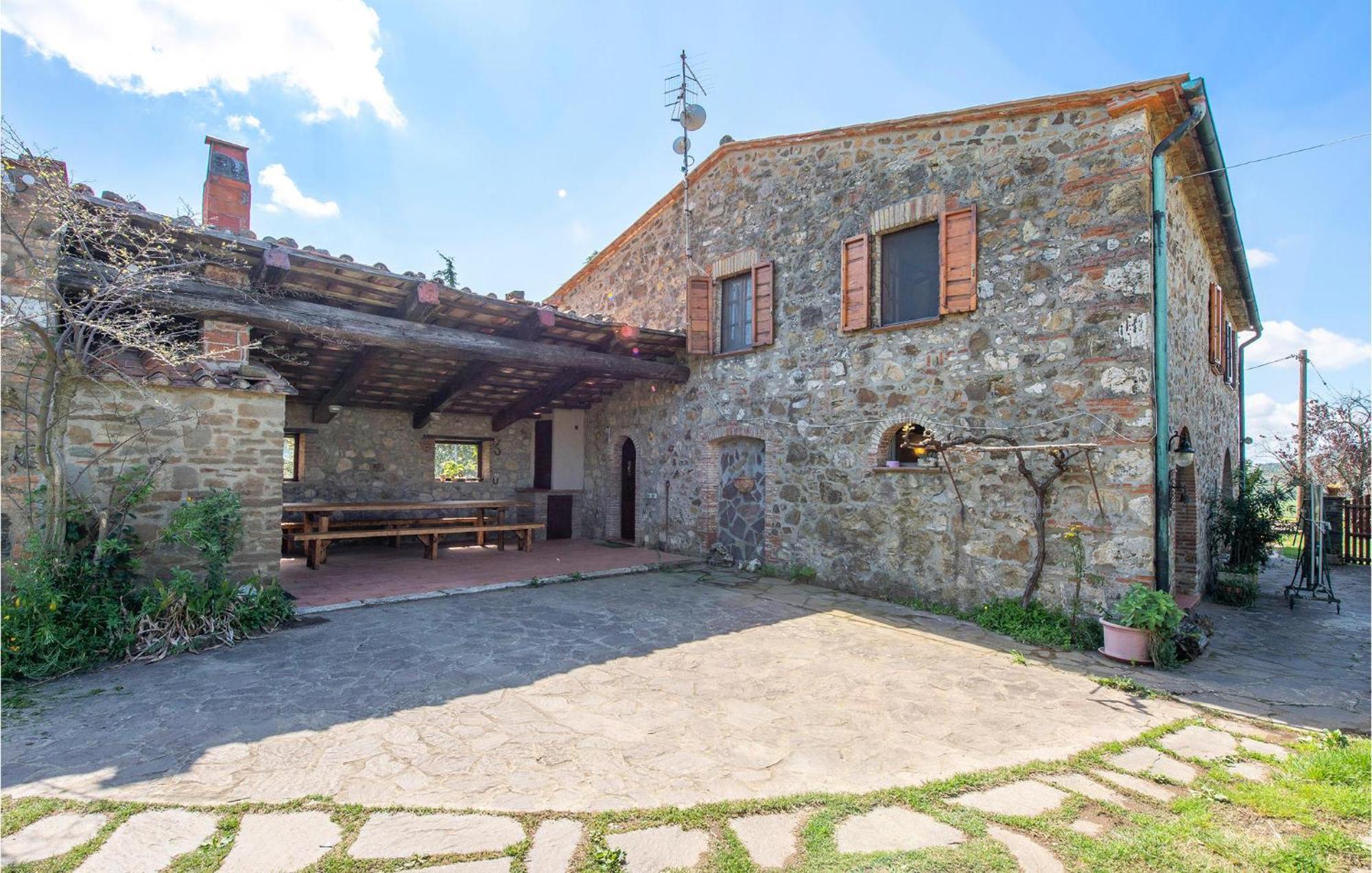 Cozy Home In Massa Marittima Gr With Kitchen Экстерьер фото