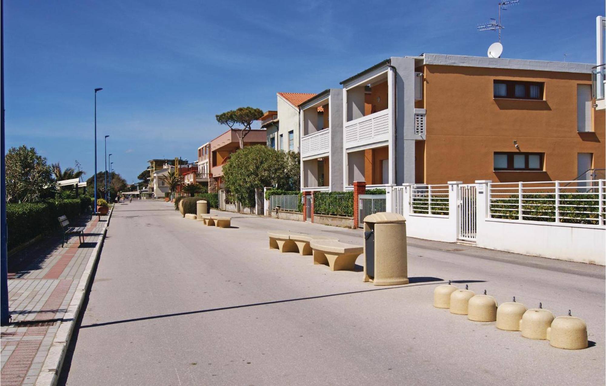 Cozy Home In Massa Marittima Gr With Kitchen Экстерьер фото