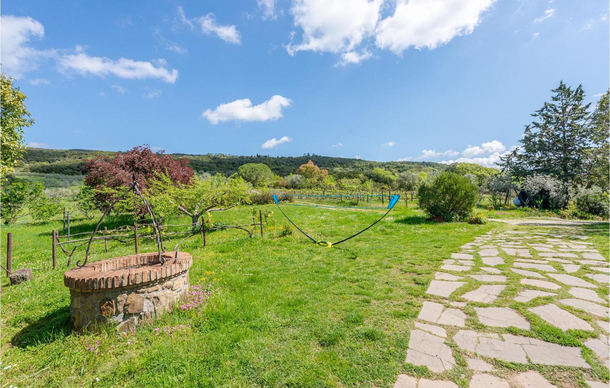 Cozy Home In Massa Marittima Gr With Kitchen Экстерьер фото